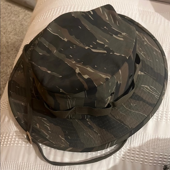 Camouflage Wide-Brimmed Hat Outdoor Activities Sun Rain Protection - Picture 3 of 5